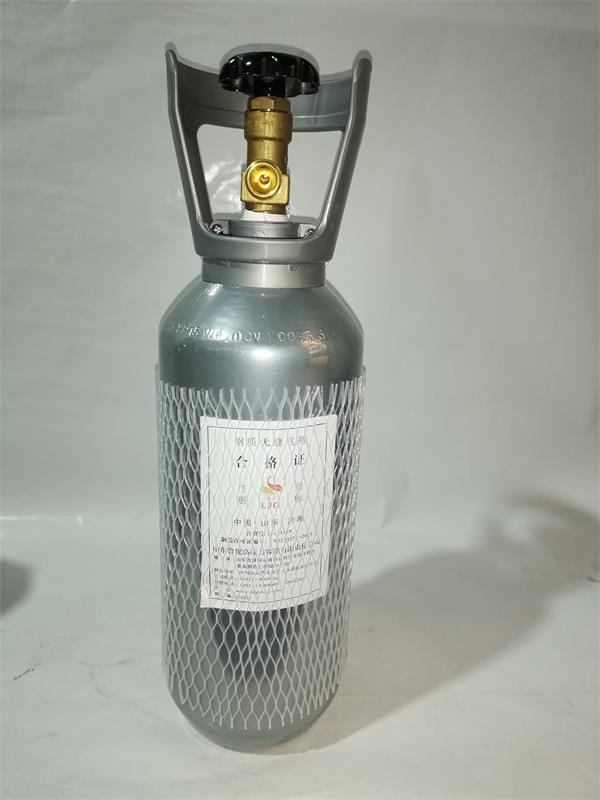 140-4L������̼��ƿ