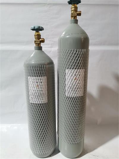 8L��10L���ƿ